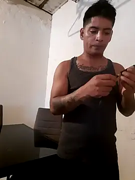 Elcabezhupas97 webcam