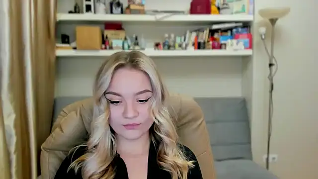 Kara_Smith_