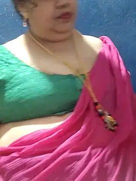 tamilthanushri