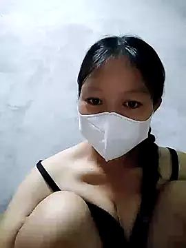 Lilyy-y