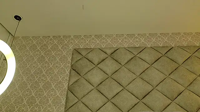 BeccaReedd webcam