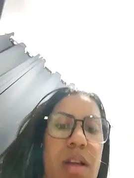 Bella_Anjoss webcam