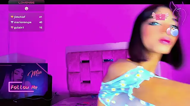 Preview of mia_castro_xx