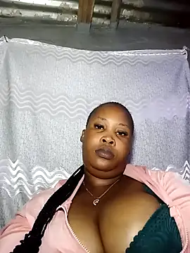 OCEANSQUITERXXX webcam
