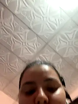 ArianaS12 webcam