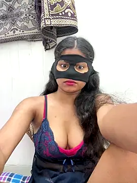 sexy-riya43 webcam