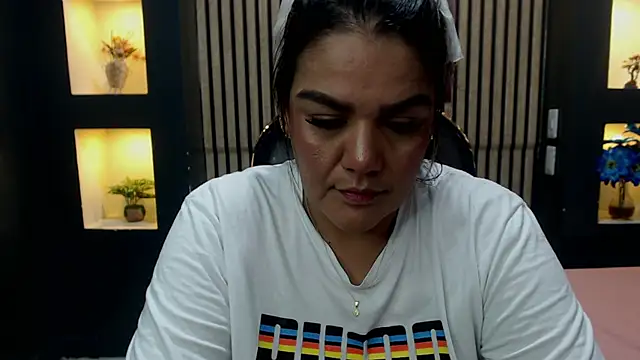 ruby_jimenez19 - Ruby_jimenez19's free webcam - UK Sex Cams