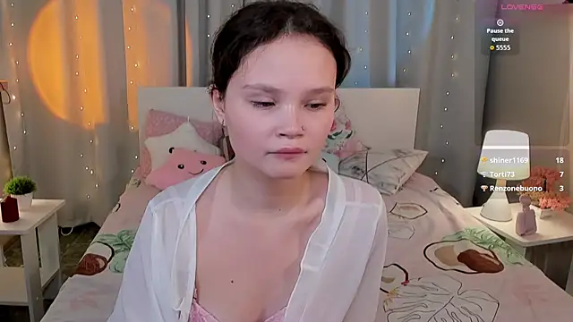 EmilyChaves webcam