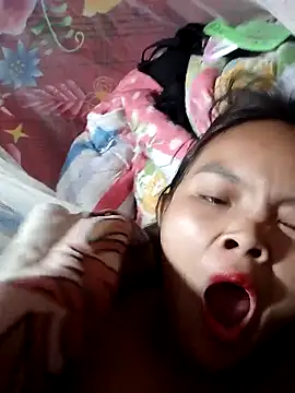 xinhxinhcute webcam