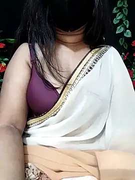 idhika-paul (F young) - Boobs show 🍒