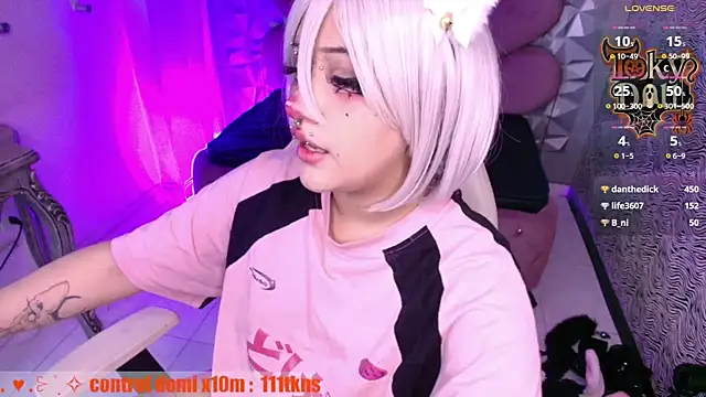 toky_doll webcam