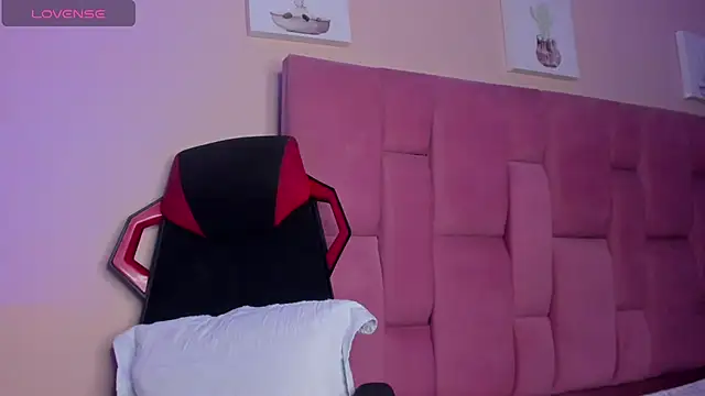 CHANELL_11INCHES webcam