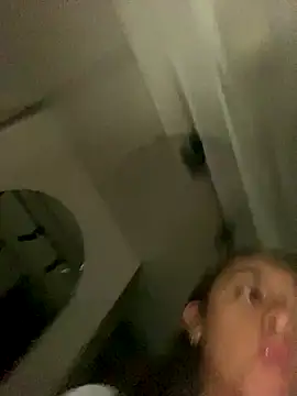 LuPink_ webcam