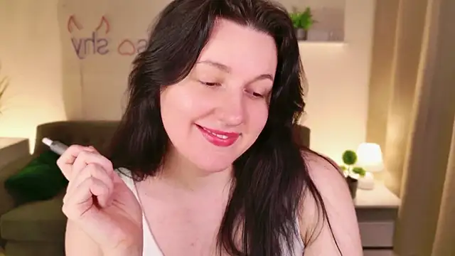 love_me__tonight_ webcam
