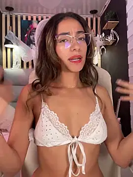 elegant__rouse webcam