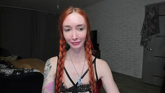 Roxy_Silver webcam