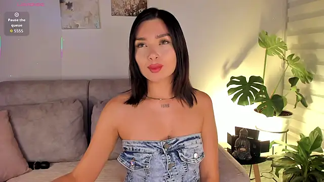 Estrer_collins webcam