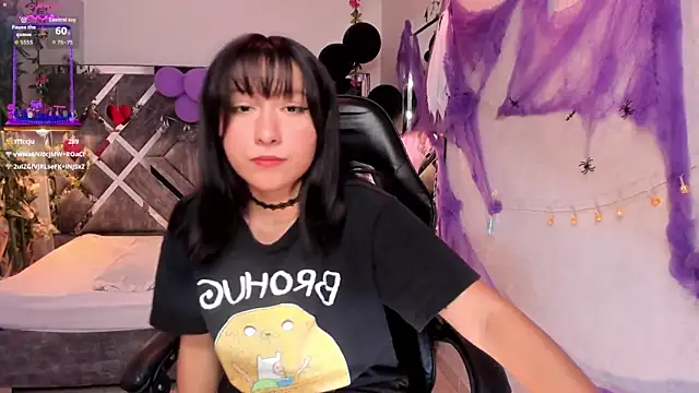 Nanachi_Cook webcam