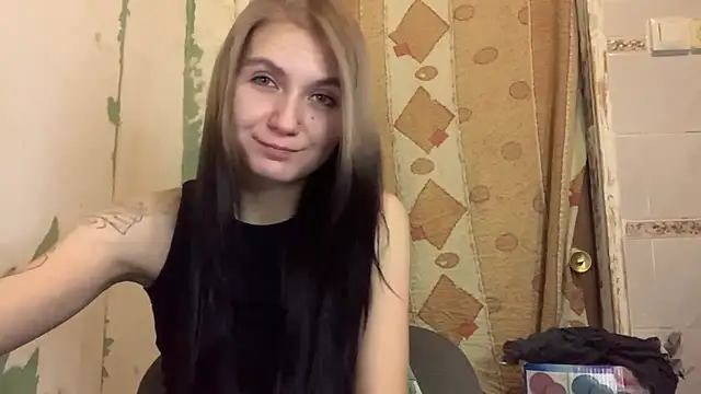 ArianeBhayani webcam
