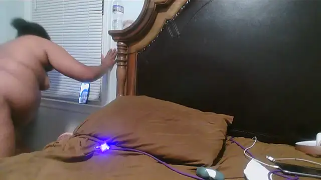 ebonyred webcam