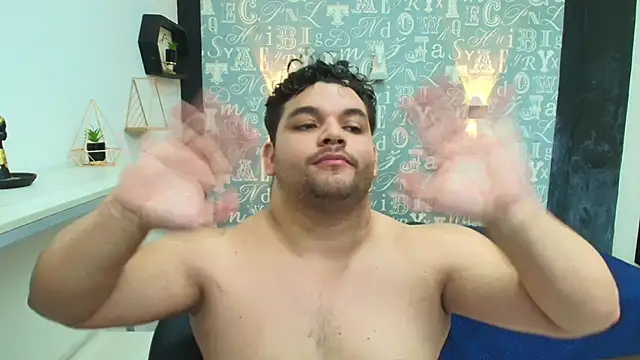 Adonis_Walker webcam