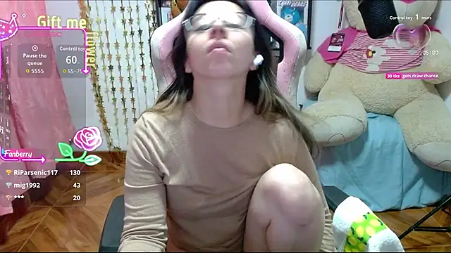 Maggie_Fox3 webcam