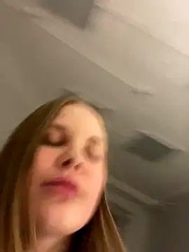 holy_kitty webcam