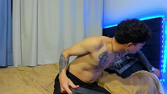 Tatiiana_n_Damiian webcam