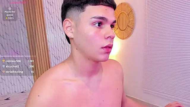 james_jonnes webcam