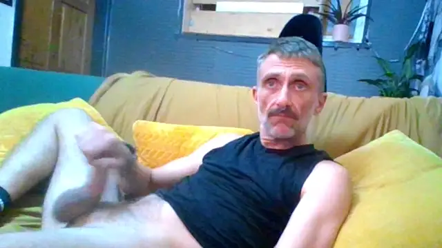 onlystefansUK webcam