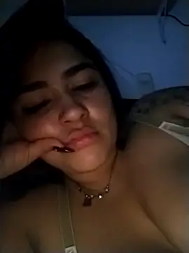 Charlotte_cutee18 webcam
