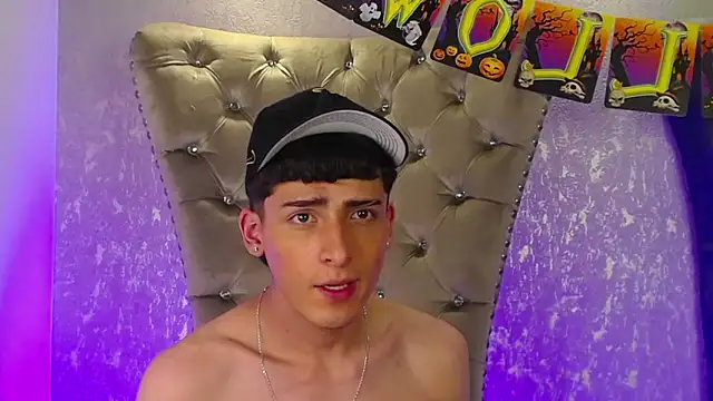MateoMitchell webcam