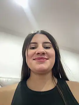 Isabella21_ webcam