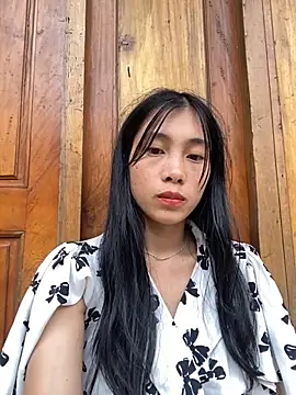 LylyOx9 webcam