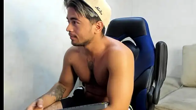 bellion_grant (M young) - collect cum on chest
