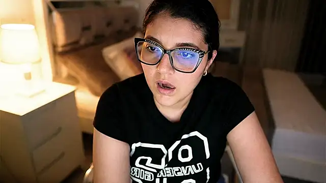 Camilaa_bueno webcam