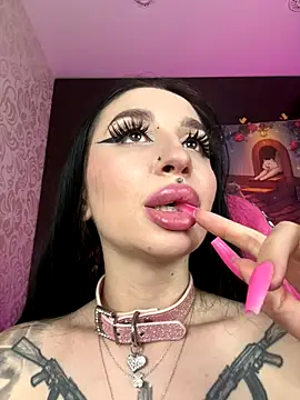 Molly__Moon webcam