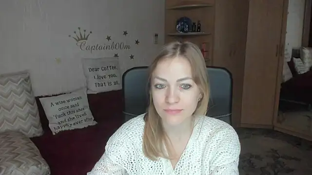 Tiffany_Bates webcam