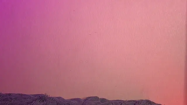 LoveSeekins webcam