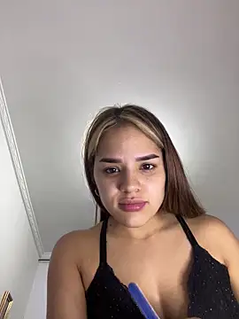 Sara_Diamont webcam