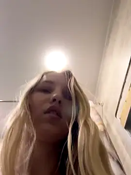 Adelina0001 webcam