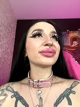 Molly__Moon webcam