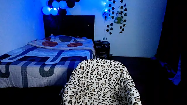 freddy_romas webcam