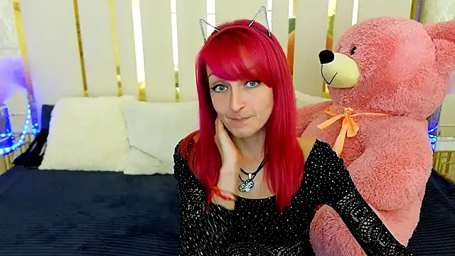 BrandyBloom webcam