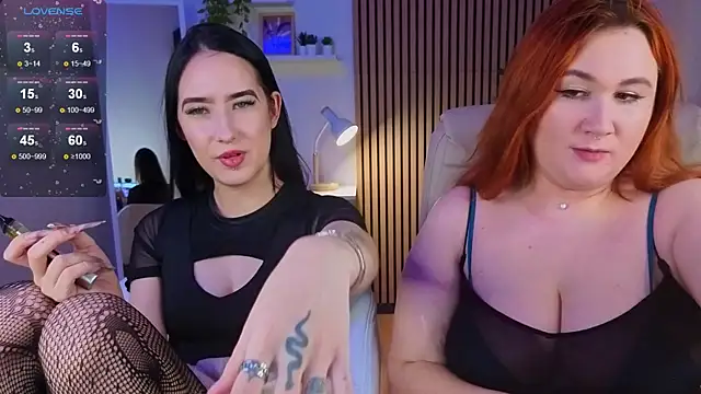 laura_palmerr webcam