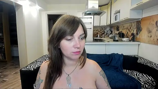 StacyTigerr webcam