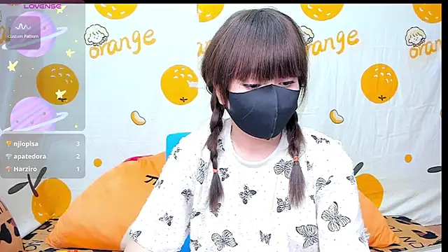 JP-NyOkO_Lucky0O webcam