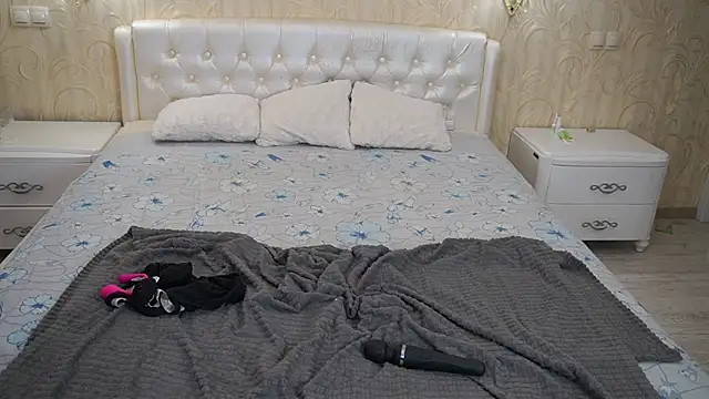 EliaRosee webcam