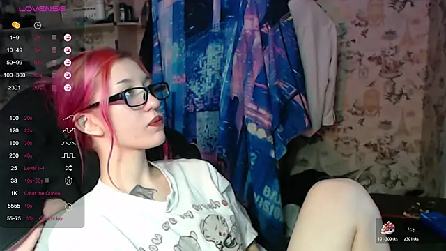 Dreamy_Red_Girl webcam
