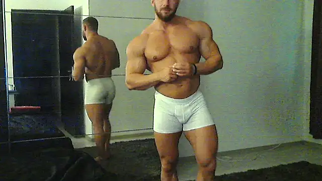 muscularkevin webcam